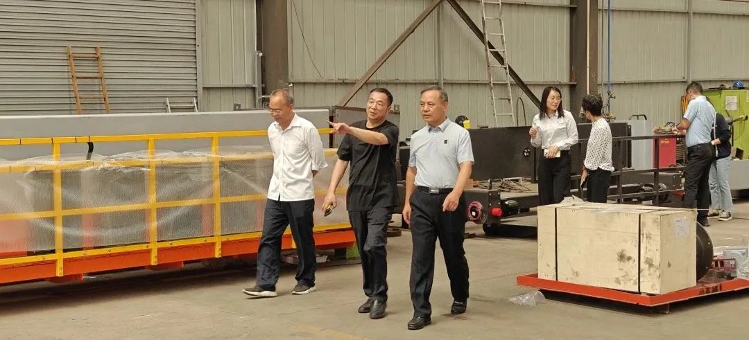 熱烈歡迎省市場(chǎng)監督管理局認證處史明甫處長(cháng)等一行蒞臨東起集團考察調研！